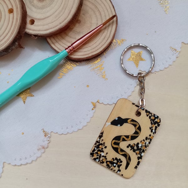 Wooden rectangular simple snake keyring 