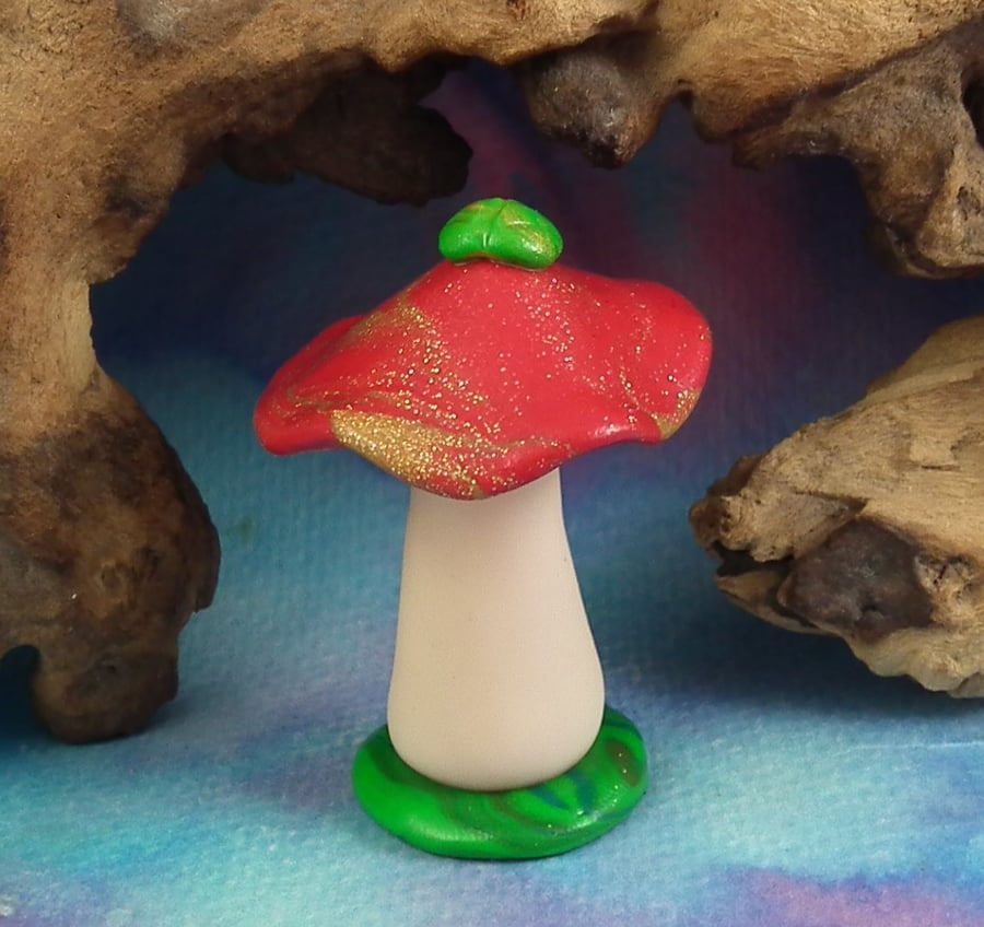 Sale Freestanding Toadstool 2.5" OOAK Sculpt by Ann Galvin