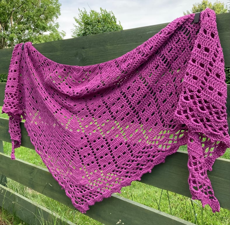 Handmade Shallow Triangle Wrap Lace Shawl Oversized Pink Cotton Scarf