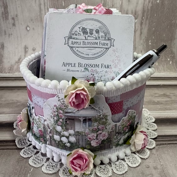 Desk Caddy - Apple Blossom  Farm - CR 0046