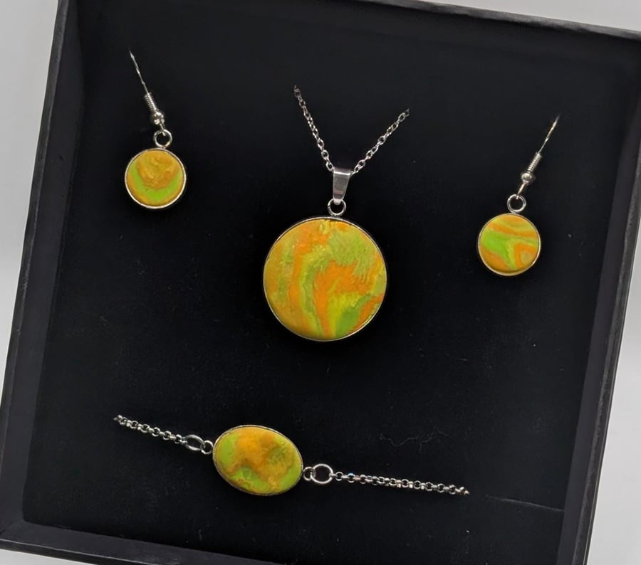 Summer jewellery silver Set Handmade Polymer Clay Necklace, Earrings, Bracelet
