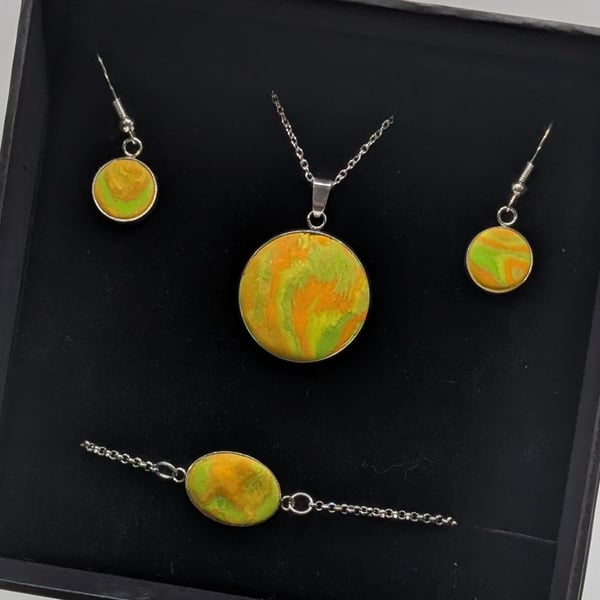 Summer jewellery silver Set Handmade Polymer Clay Necklace, Earrings, Bracelet