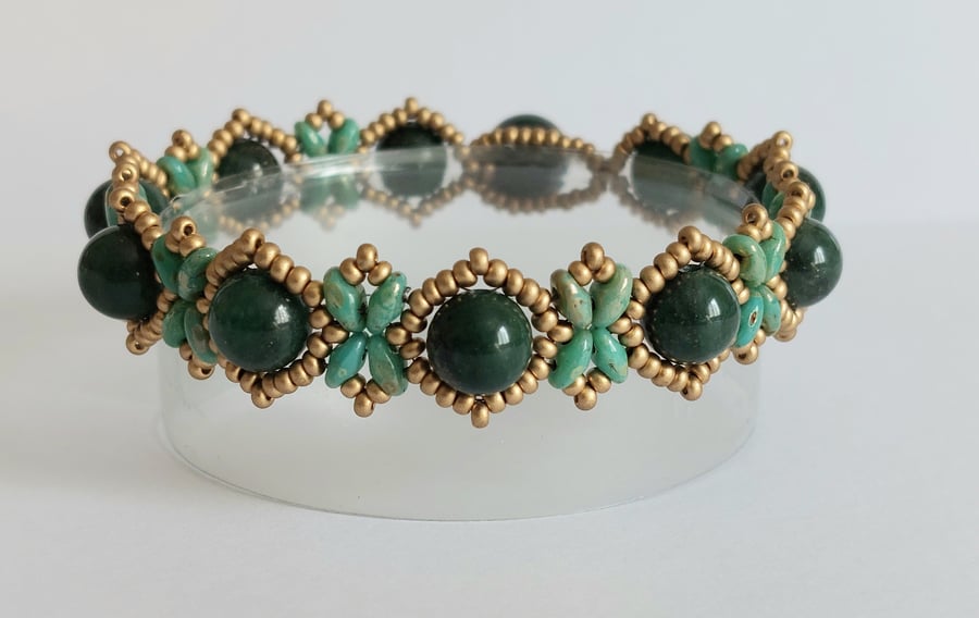 Dark Green Gem Stone and metallic gold bracelet   