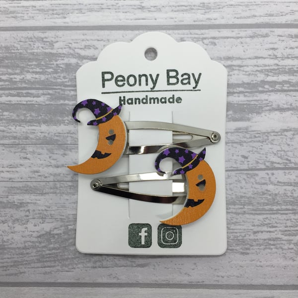 Girl’s Halloween hair clips 