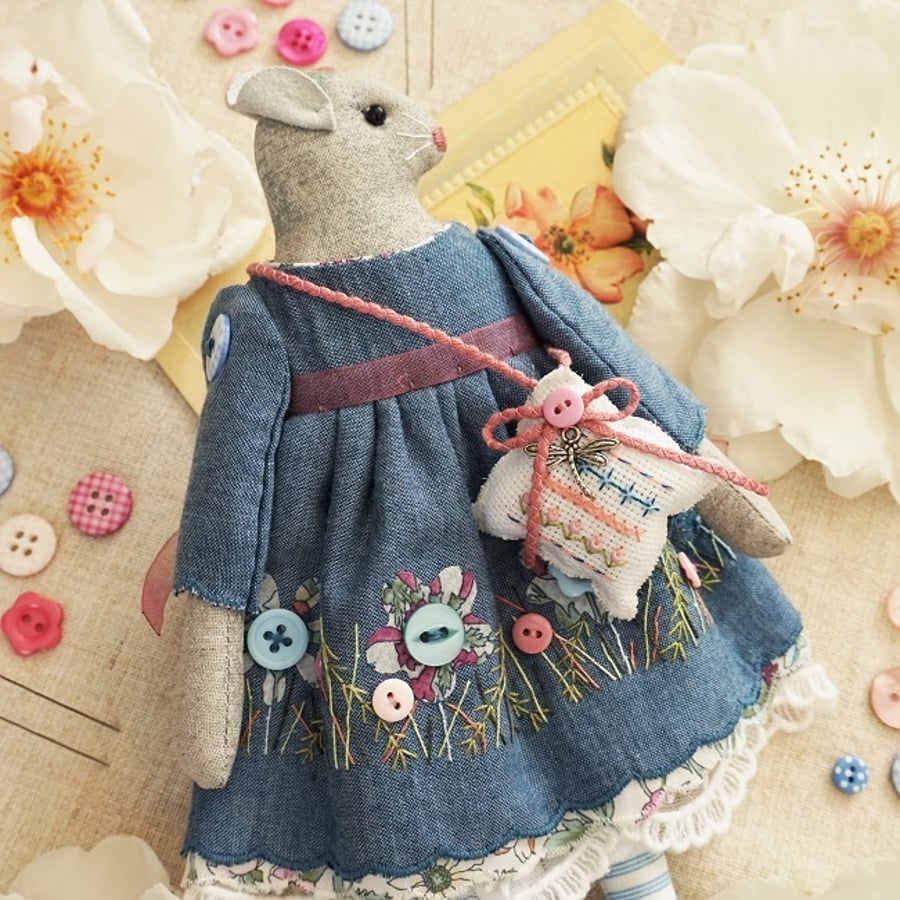 Nepte, A Grey Mouse in a Summer Meadow Button Dress