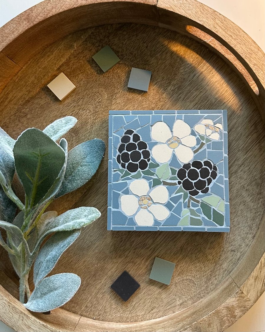 Mini Floral Art - Blackberry Mosaic in Blue