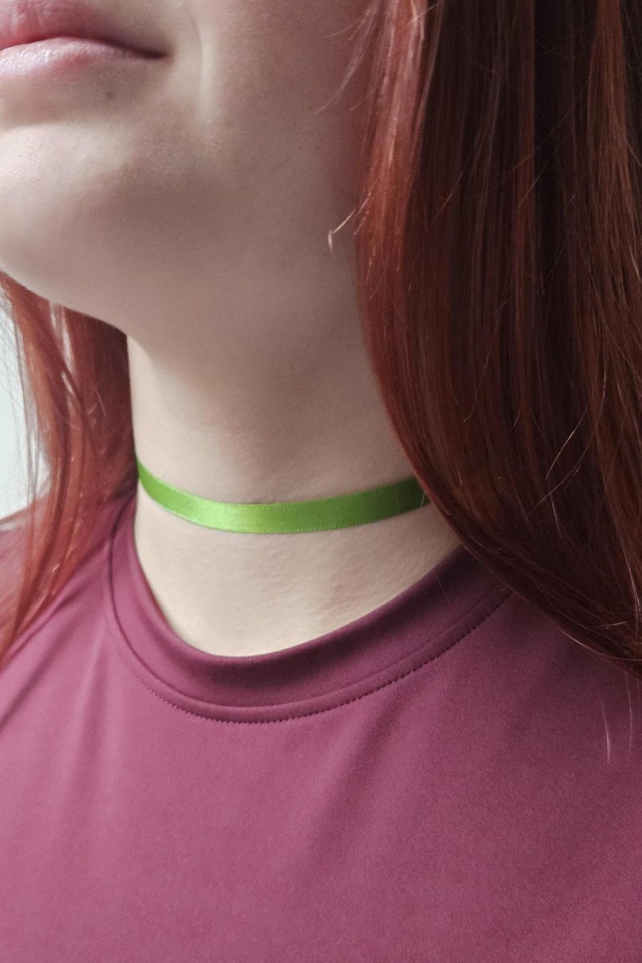 Women's Summer Green Satin Ribbon Choker Necklace with Adjustable Fastenings