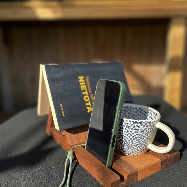Magnetic Book Stand – Cherry & Walnut Reading Stand – No.2