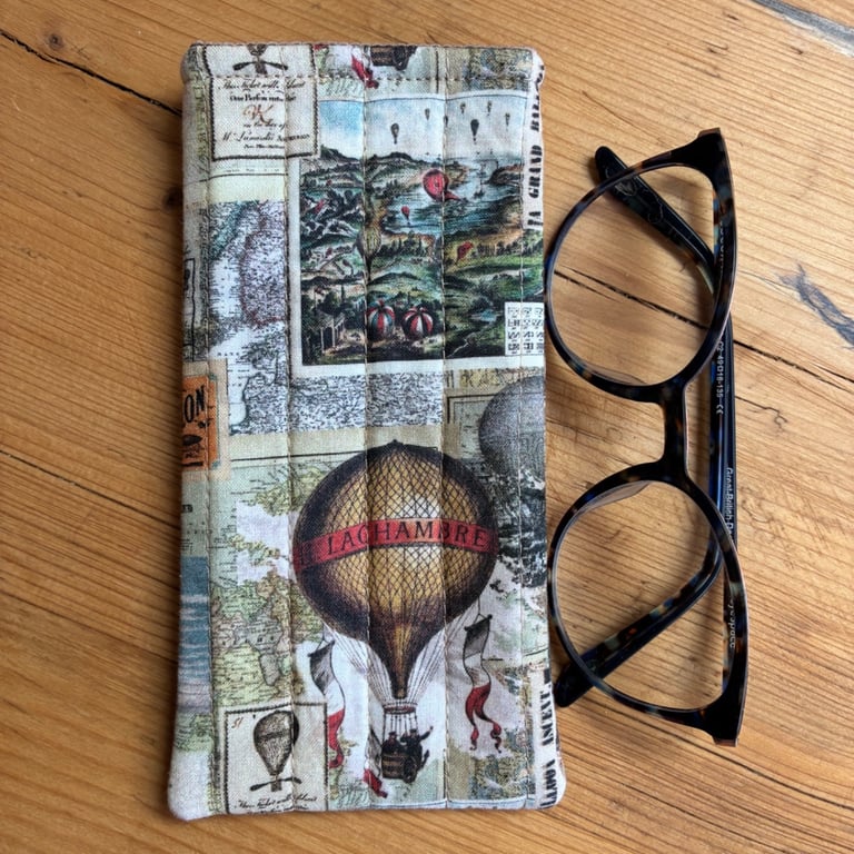 Hot Air Balloon Print Quilted Fabric Glasses Case