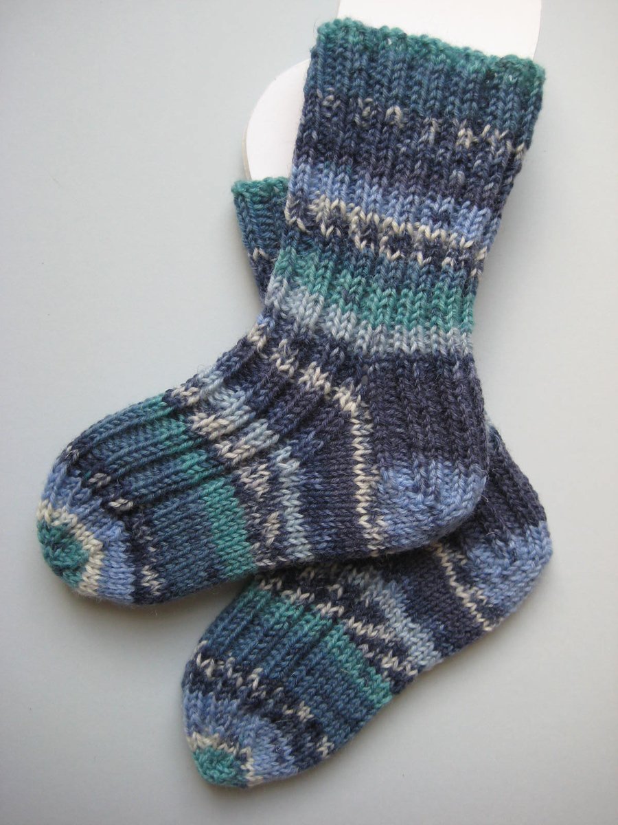 hand knit wool baby socks, 12-18 months CUSTOM ORDER
