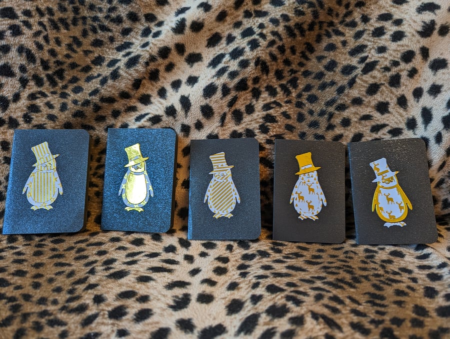 5 pack Darling Wee Penguin Christmas Cards