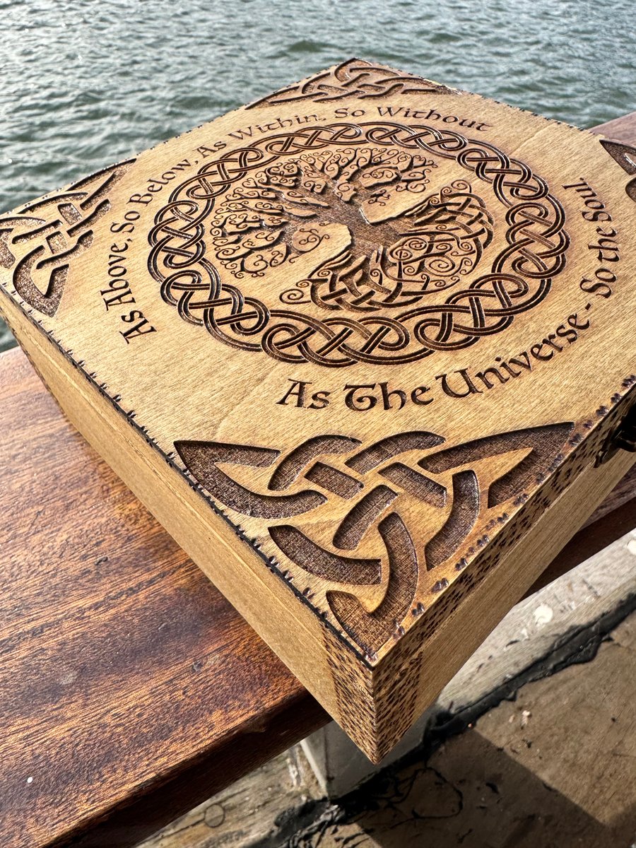 Tree of life, engraved square wooden box, with Celtic knot and spiritual quote