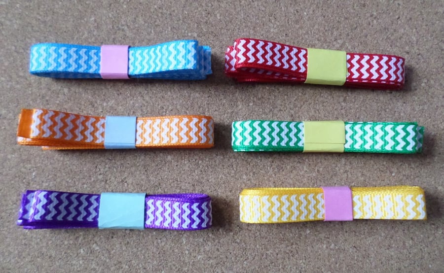 6m Ribbon Bundle Pack - Printed Grosgrain - Chevron - 9mm - Mixed Colour 