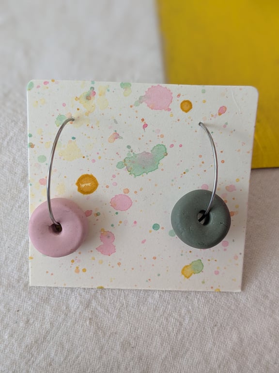 Minimalist  hoop earrings - multiple colour options