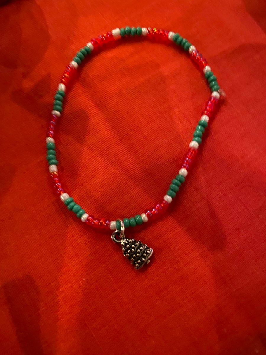 Bead Bracelet with Xmas Tree (439)