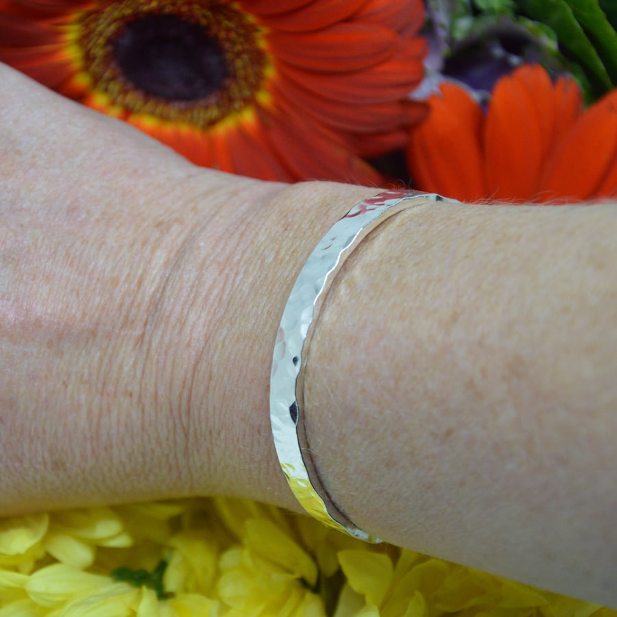 Sterling silver thick battered bangle 