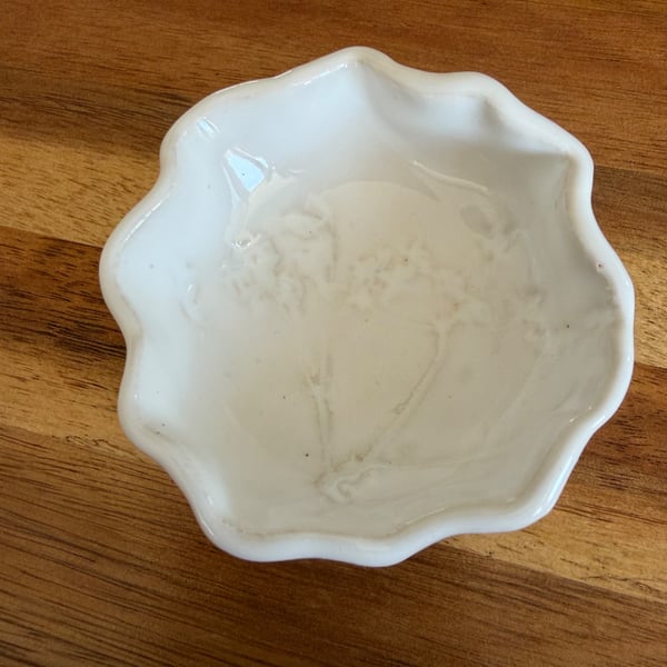 Handmade White cow parsley trinket dish