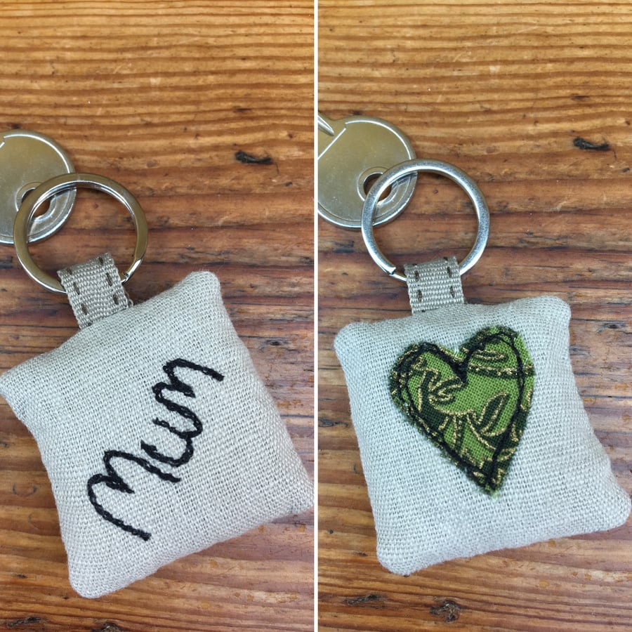 Mum keyring - Mum love heart key ring - Embroidered linen & lavender filled