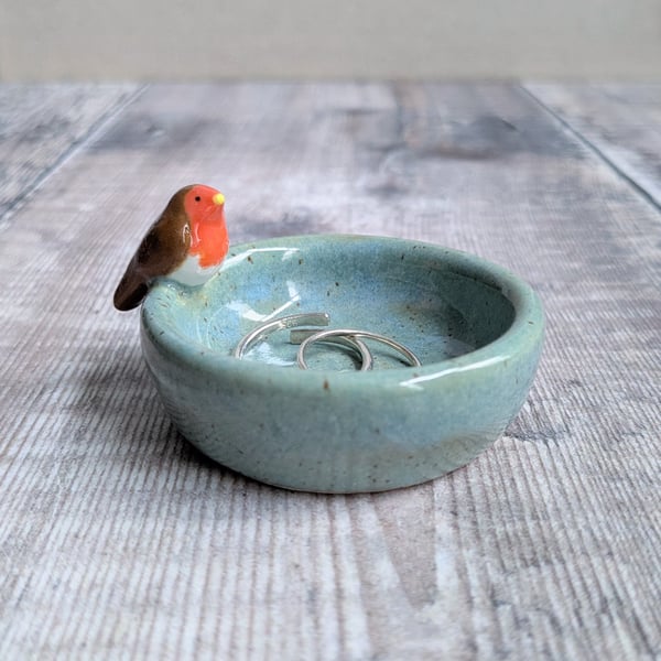 Very small ceramic ring dish with mini robin