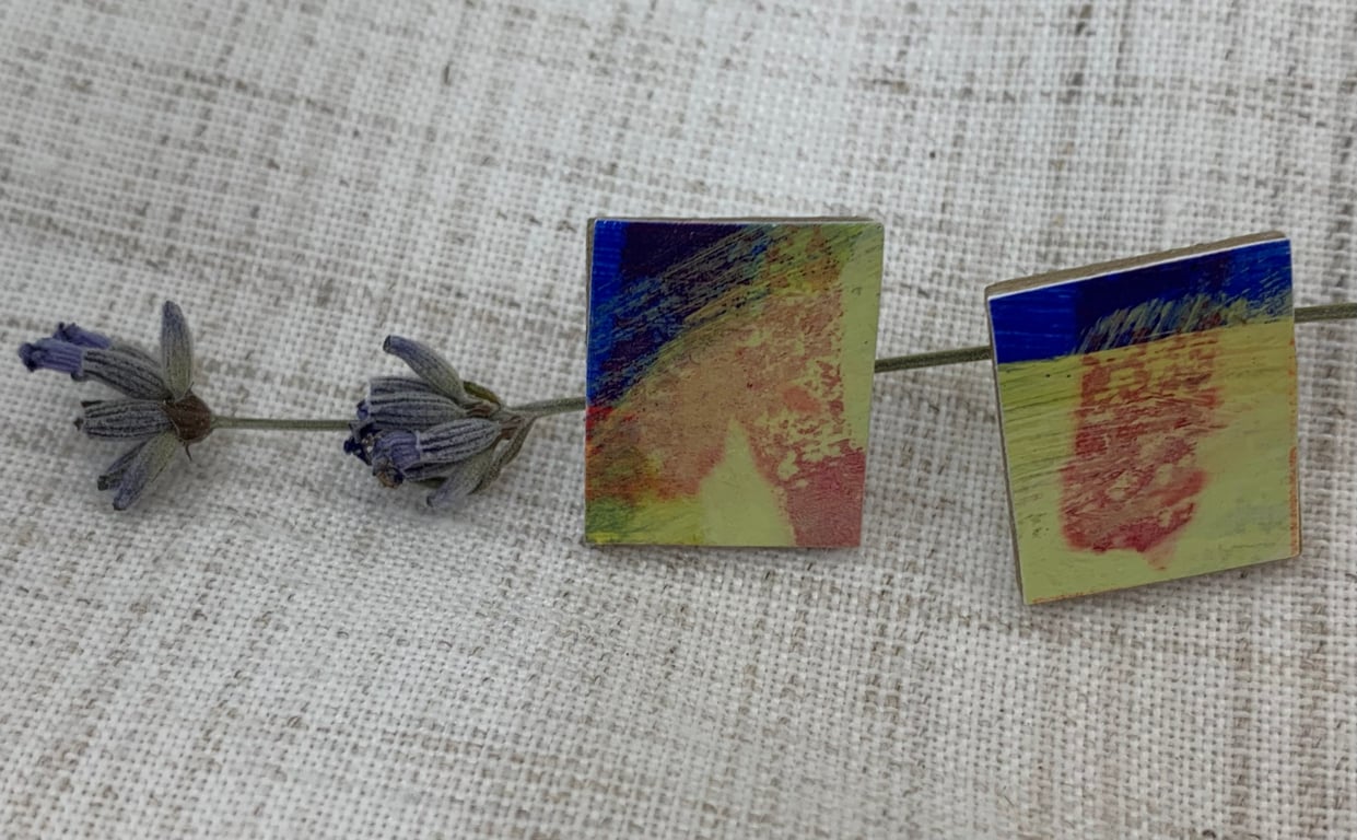 Stainless steel post earrings 