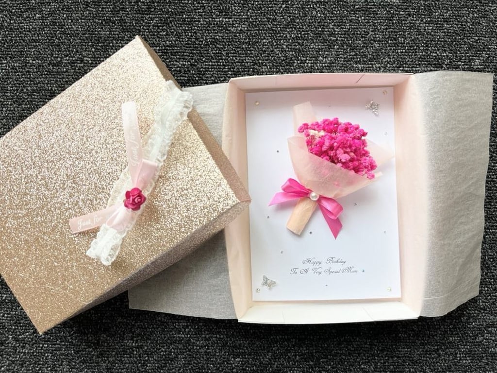 Handmade Personalised 3D Flower Birthday Card with Gift Box C003
