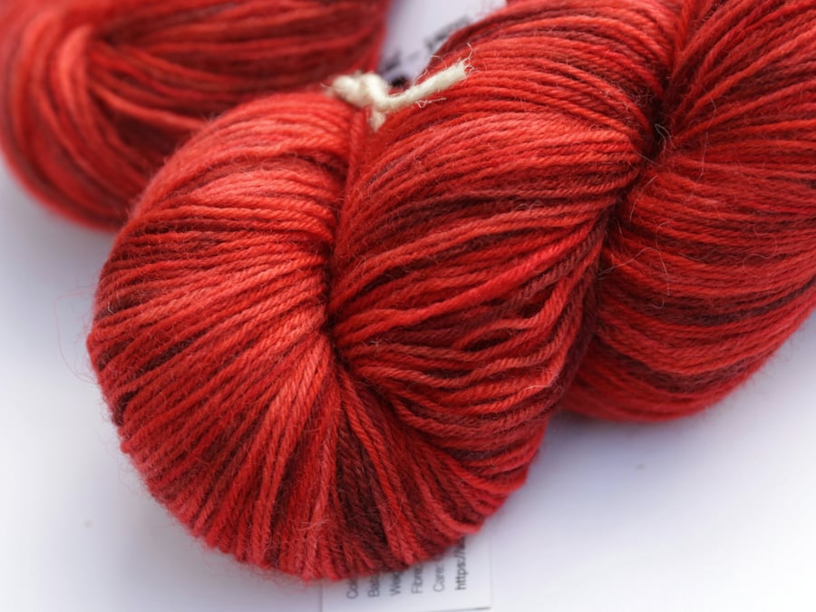 SALE: Maple - Superwash Bluefaced leicester 4 ply yarn