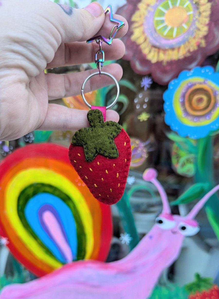 Sweet strawberry wool felt keyring