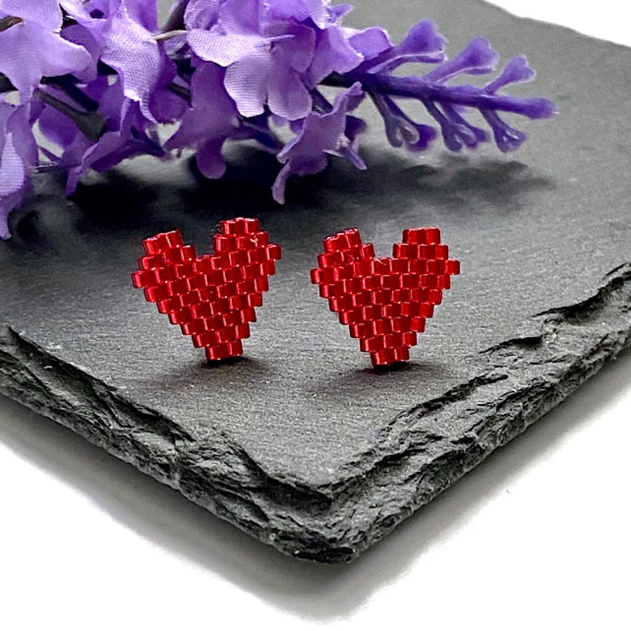 Sterling Silver Bead Weave Red Heart Stud Earrings