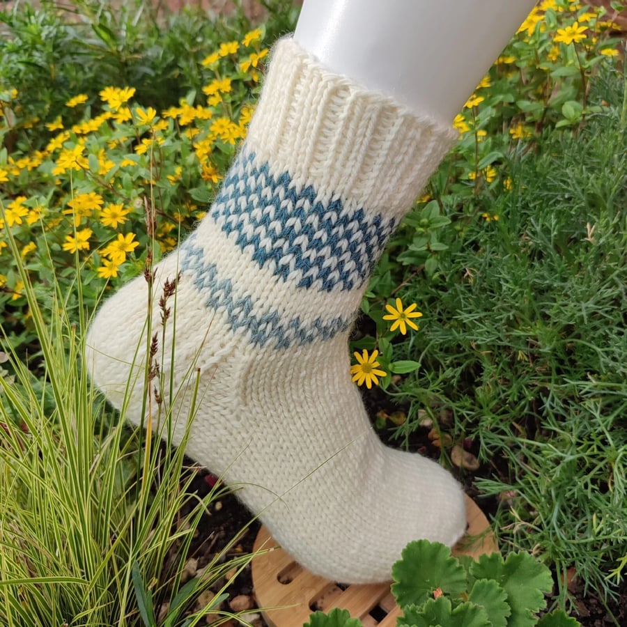 Hand Knitted Women Wool Socks Dana White
