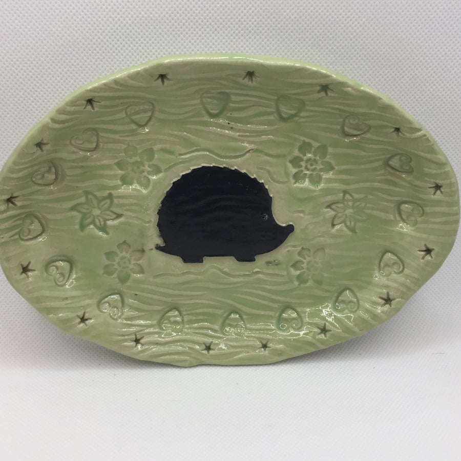 Small platter decorated with a cute hedgehog!