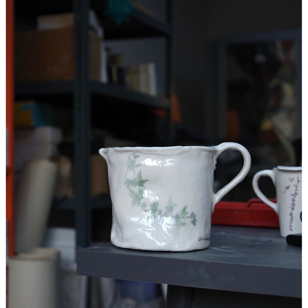 Christmas Ivy Jug
