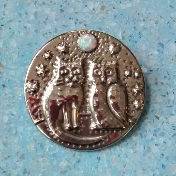 The Owl and the Pussycat Handmade Pewter Brooch