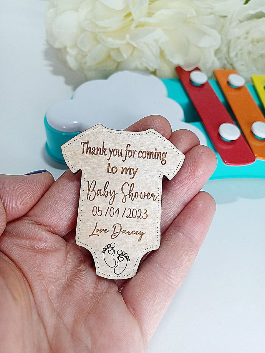 Persnalised Baby Shower Magnet, Wooden Magnet, Baby Shower Favors, Baby Keepsake