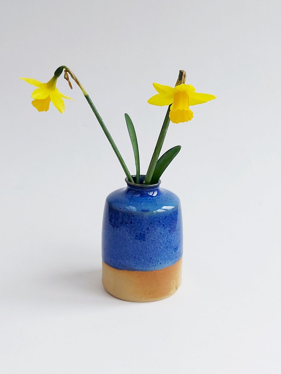 Small bud vase in Barbrook blue glaze