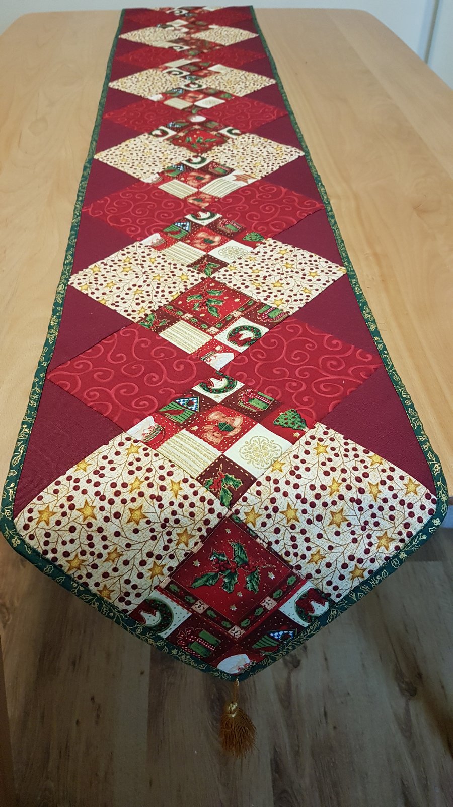 Christmas Table ,,Flag'' Table Runner with Tassels