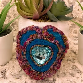 Shabby Chic Heart Brooch