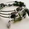 Bracelet Memory Wire Wrap Green Williamsite and Haematite Tube Bead   KCJ1021