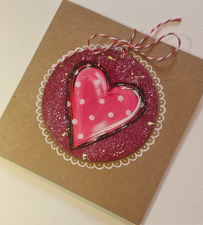 Cute Keepsake Loveheart cards with wooden hanging decoration.
