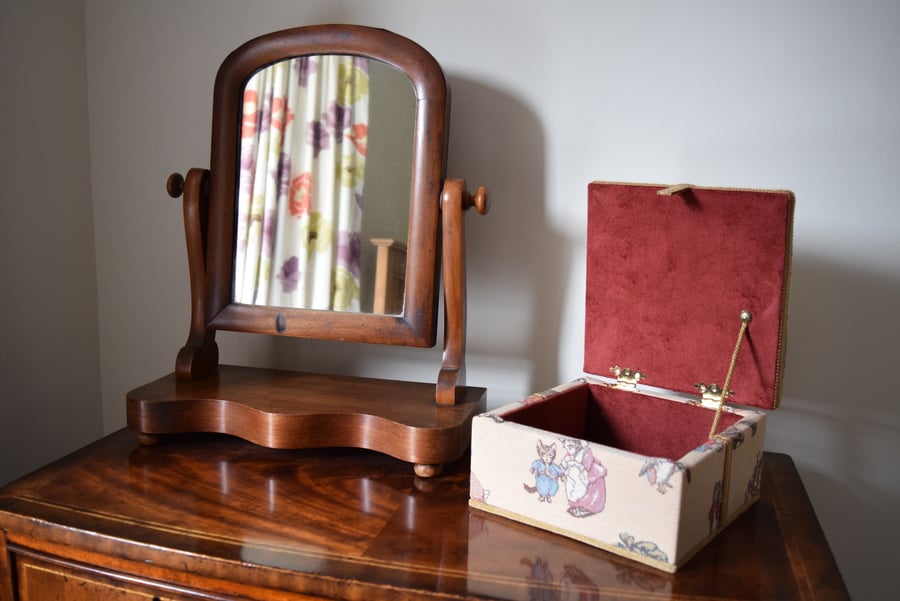 Tapestry Jewellery box