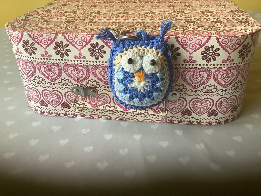 Mandala good luck owl keyholder