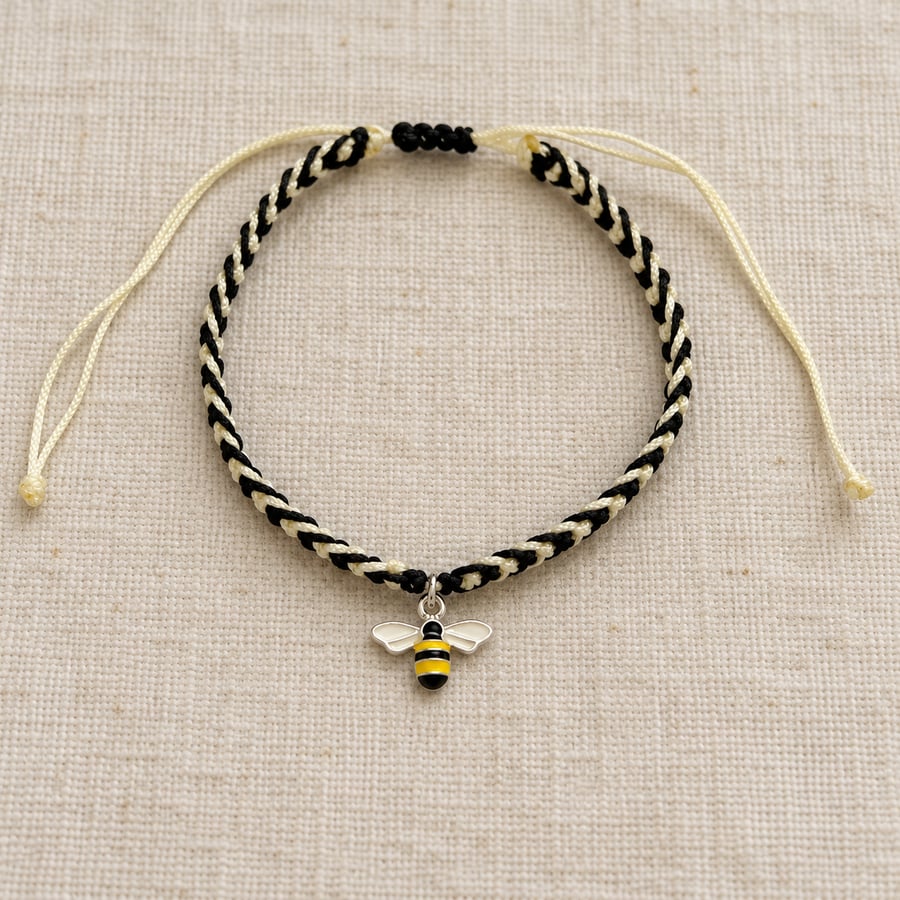 Bee Charm Macramé Bracelet – Black & Milky White, Adjustable