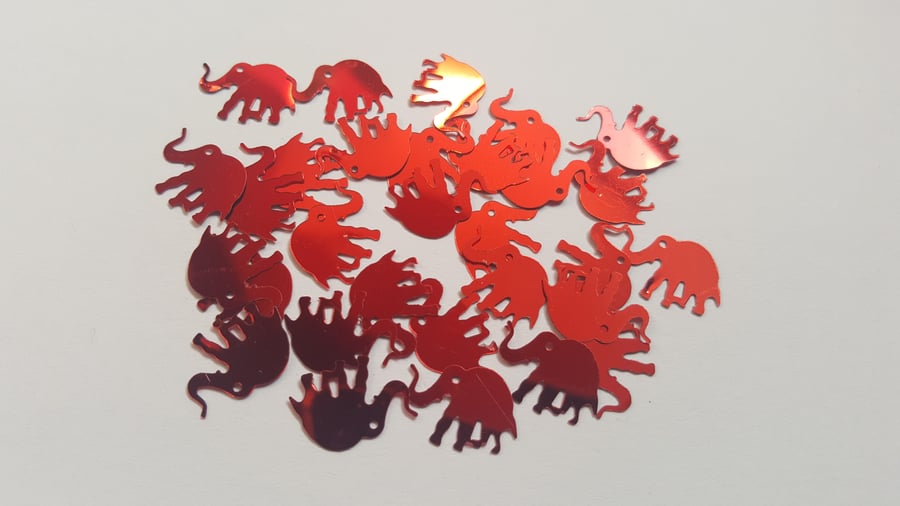30 x Craft Sequins - 17mm - Elephant - Red 