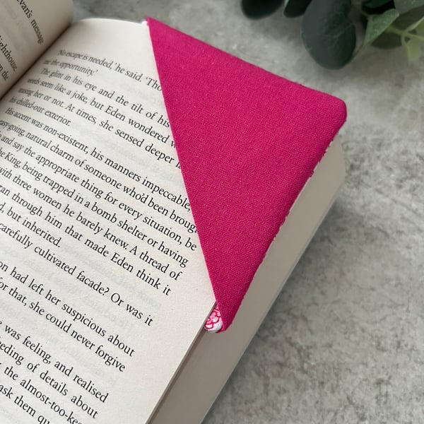 Fabric Corner Bookmark in Pink & Pink Floral Design
