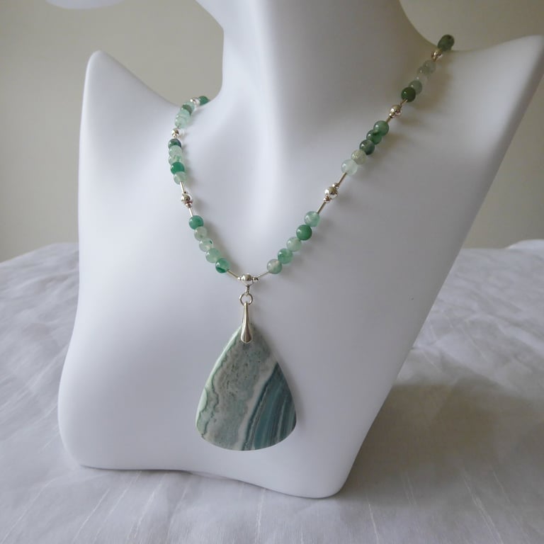 Sterling Silver and Chalcedony Beaded Necklace with Saturn Calcedony Pendant