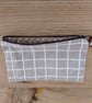 Make up bag with zipper closure - Image 6