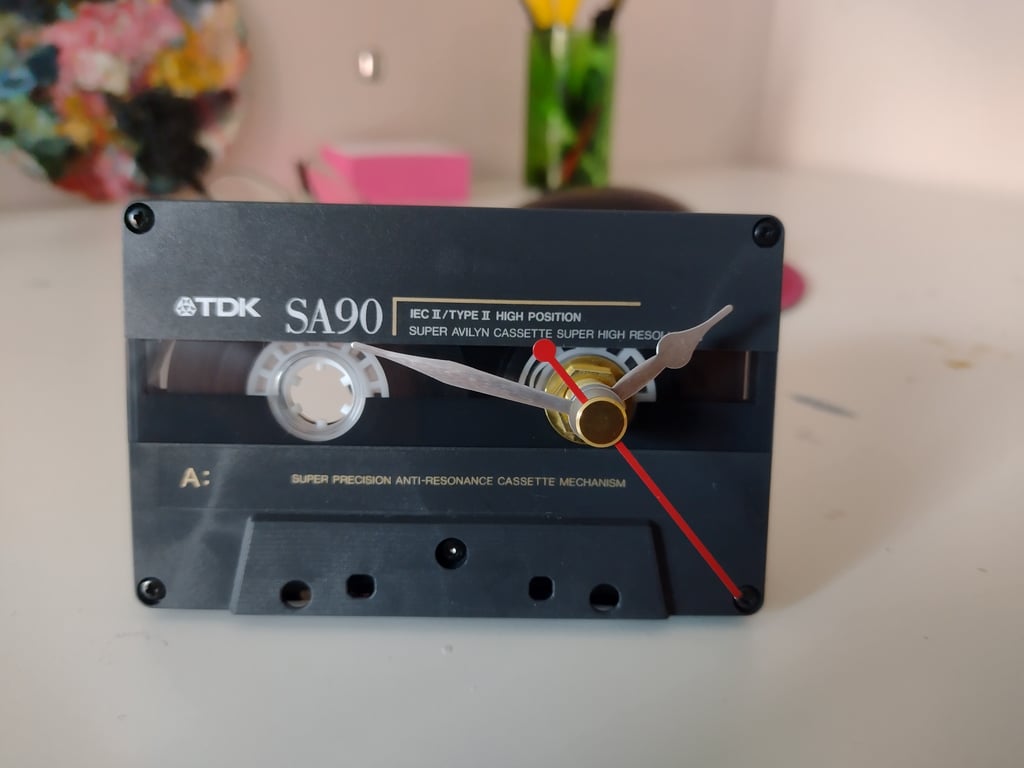 Upcycled desk clock made from 80s cassette tape, Vintage geek chic room decor