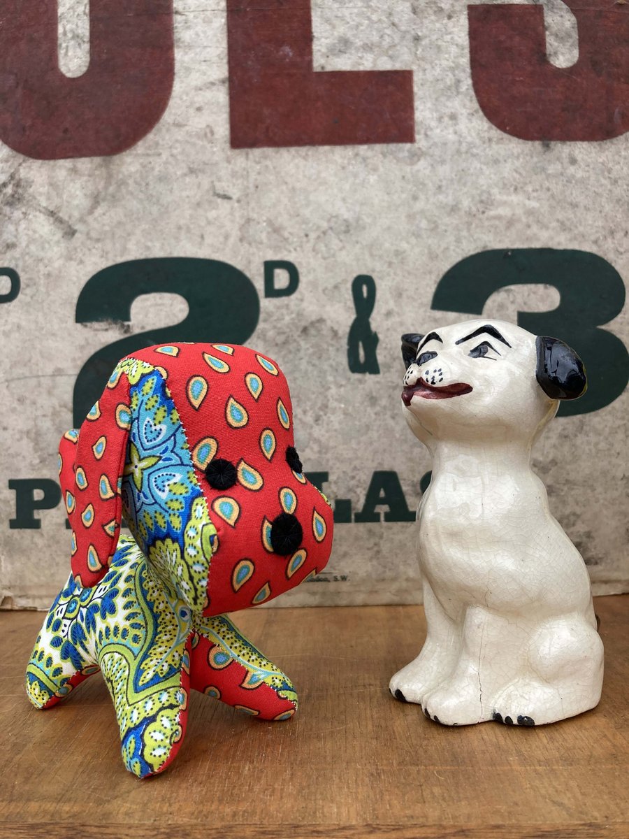 Bobbo Doggo the Vintage Fabric Pup (red & green) 