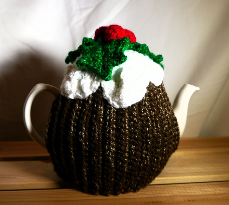 Crochet Christmas Pudding tea cosy. 