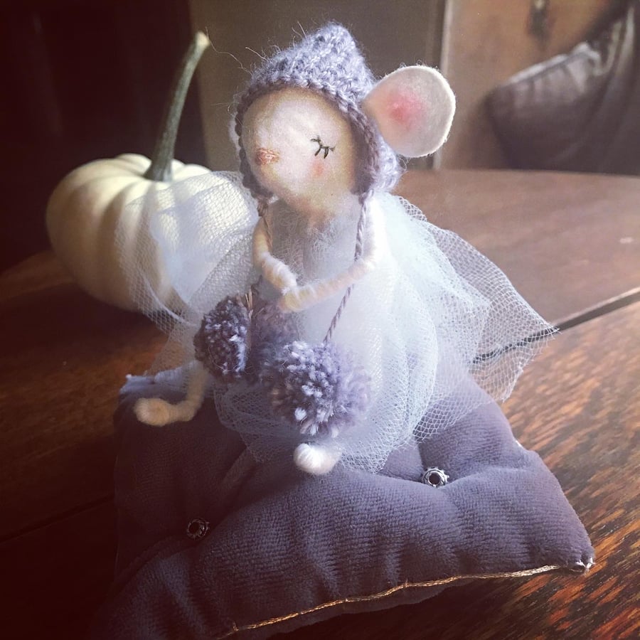 Snow Rose Sleepy Mouse Kit