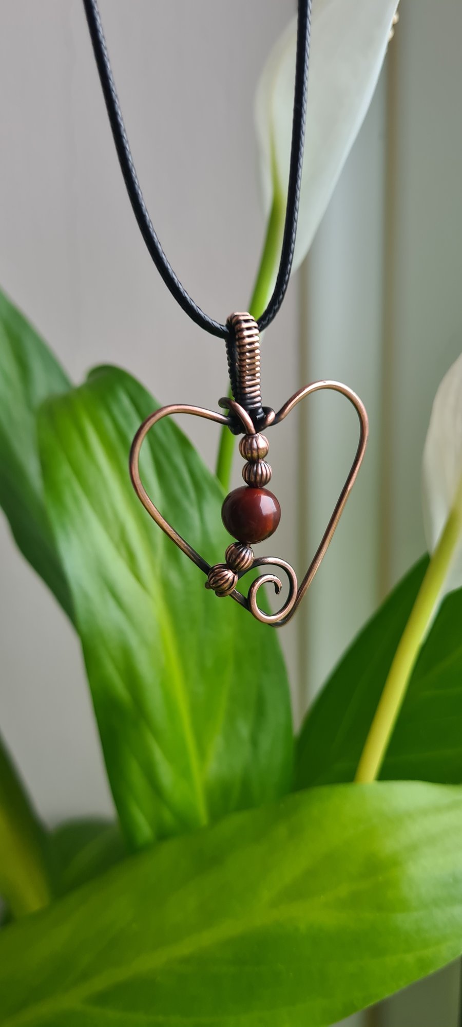 Handmade Copper Natural Red Jasper Heart Pendant Necklace Gift Crystal Jewellery